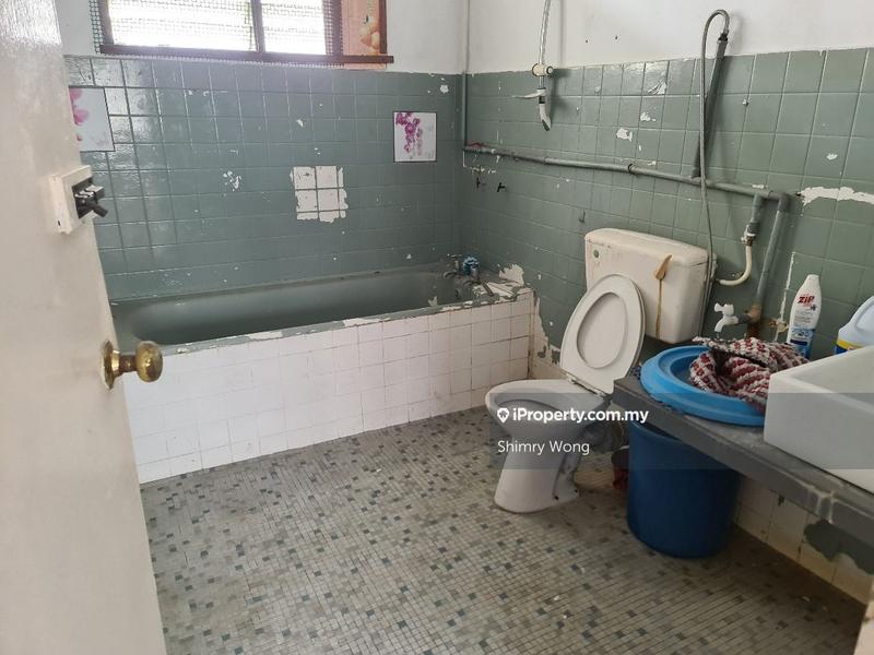 Semi-Detached House for Sale in Taman Overseas Union (Taman Oug), Jalan Klang Lama (Old Klang Road) by Shimry Wong - iProperty.com.my