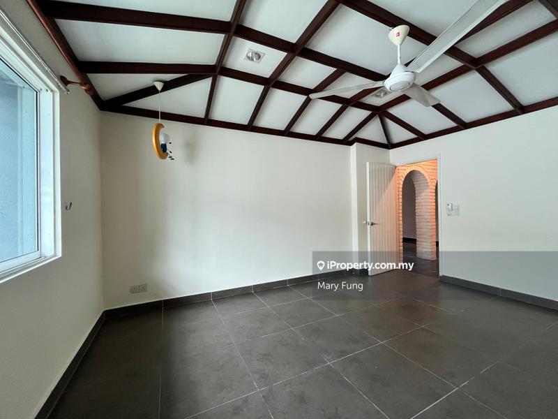 Bungalow House for Sale in Seksyen 4, Petaling Jaya by Mary Fung - iProperty.com.my