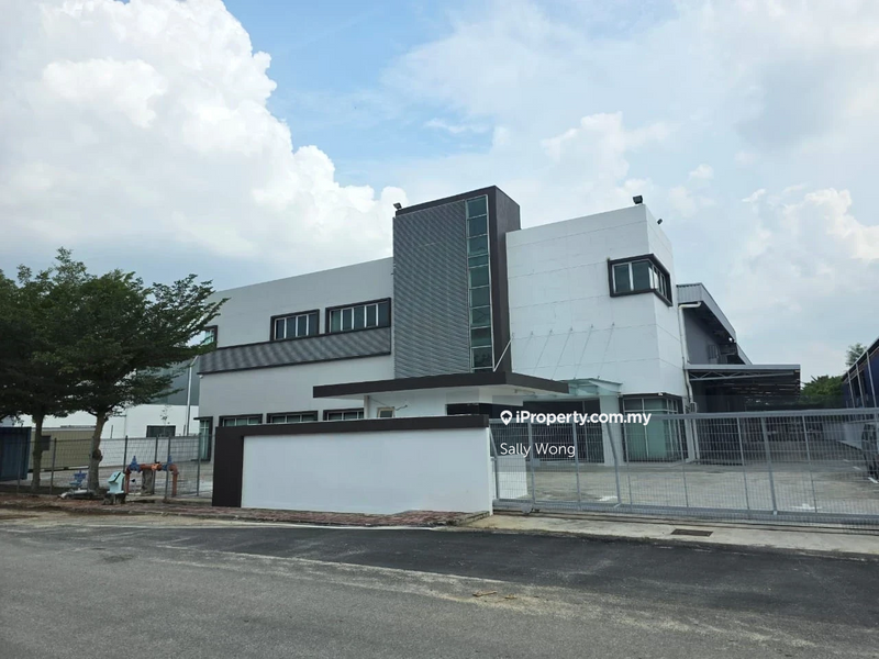 For Sale - Semenyih, Hi Tech 1 Industrial Park detached factory with 26,250sf for Sale