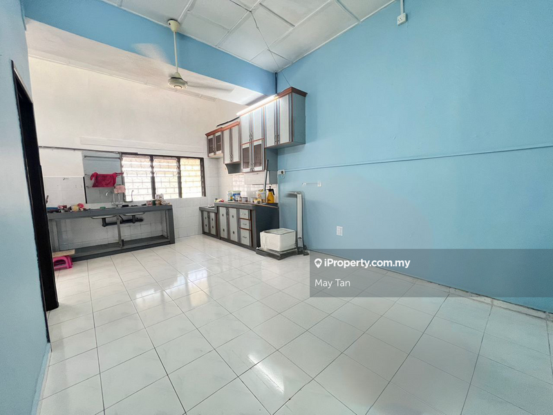 Rumah Teres 2-Tingkat untuk Dijual di Taman Sri Kluang, Kluang oleh May Tan - iProperty.com.my