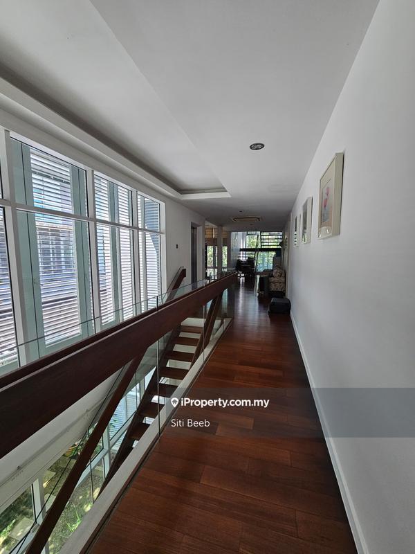 Banglo untuk Dijual di Putra Heights, Subang Jaya oleh Siti Beeb - iProperty.com.my