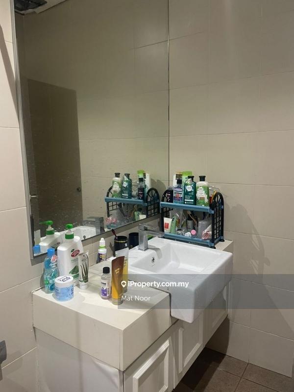 Residensi Servis untuk Dijual di Parisien Tower oleh Mat Noor - iProperty.com.my