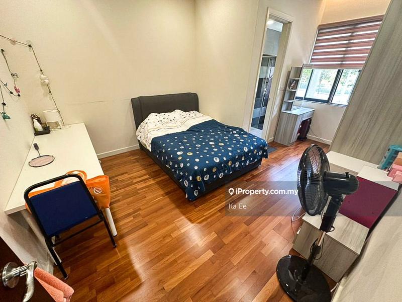 Rumah Berkembar untuk Dijual di Hemingway Residences Bandar Seri Coalfields, Sungai Buloh oleh Ka Ee - iProperty.com.my