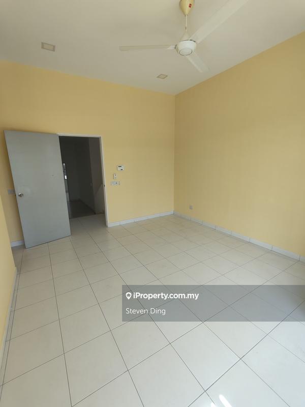 Rumah Teres 2-Tingkat untuk Dijual di Setia Indah, Setia Alam oleh Steven Ding - iProperty.com.my
