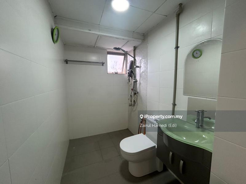 Kondominium untuk Dijual di Shang Villa oleh Zairul Hamedi (Edi) - iProperty.com.my