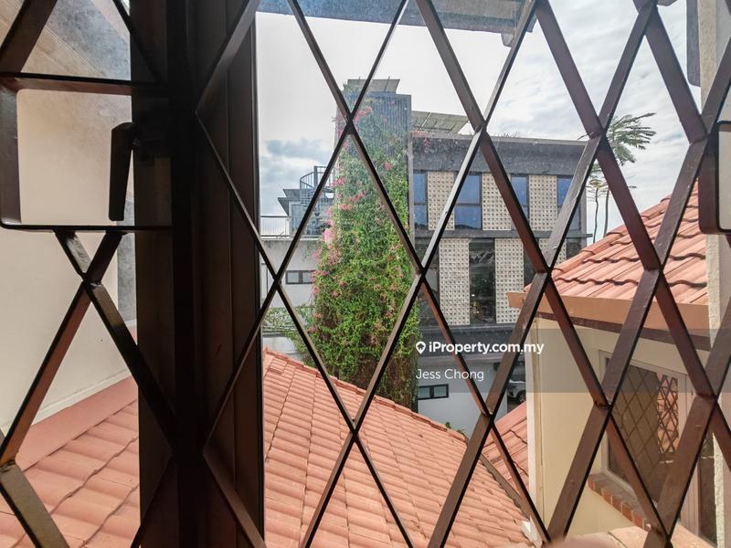 2.5-storey Terraced House for Sale in ttdi, Taman Tun Dr Ismail by Jess Chong - iProperty.com.my