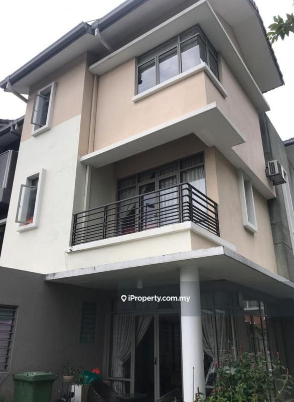 Rumah Berkembar untuk Dijual di Dutamas, Kuala Lumpur oleh Esther Lim - iProperty.com.my