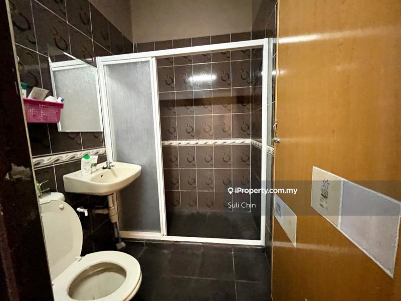 Rumah Teres 2-Tingkat untuk Dijual di Taman Overseas Union (Taman Oug), Jalan Klang Lama (Old Klang Road) oleh Suli Chin - iProperty.com.my