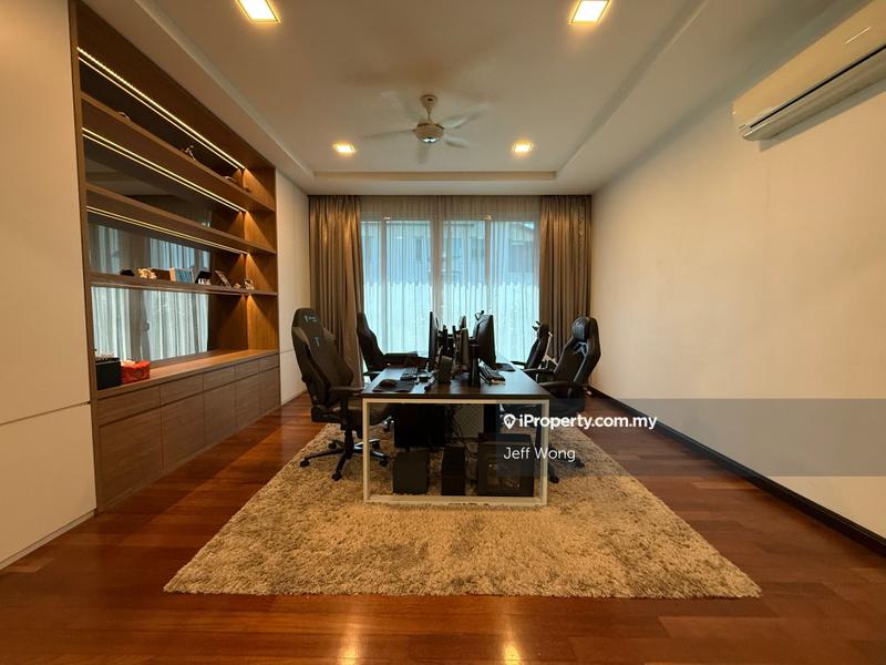 Bungalow House for Sale in Subang Heights, Subang Jaya by Jeff Wong - iProperty.com.my