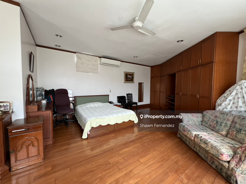 Banglo untuk Dijual di Bukit Damansara, Damansara Heights oleh Shawn Fernandez - Ground Floor Bedroom - iProperty.com.my