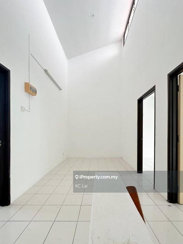 Rumah Teres 2-Tingkat untuk Dijual di Taman Mutiara Galla, Seremban oleh KC Lai - iProperty.com.my