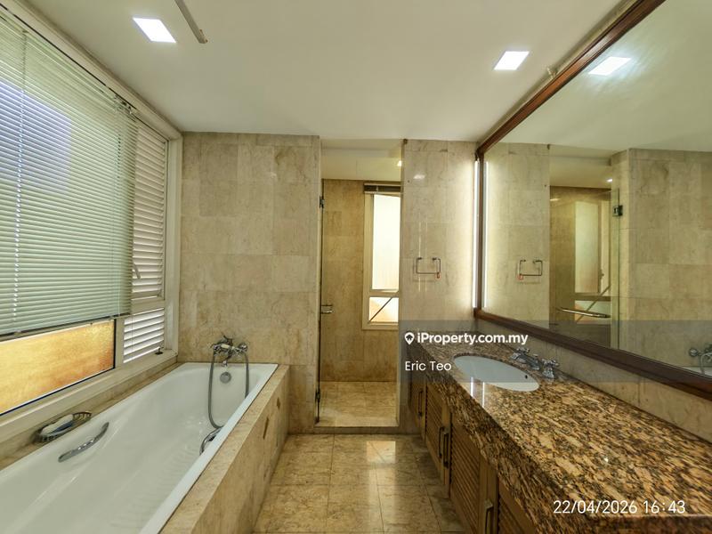 Kondominium untuk Dijual di Desa Damansara oleh Eric Teo - Bathroom - iProperty.com.my