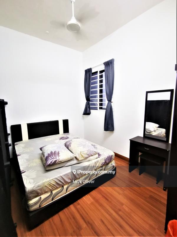 Condominium for Sale in KM1 West by Oliver Mak - Bedroom - iProperty.com.my
