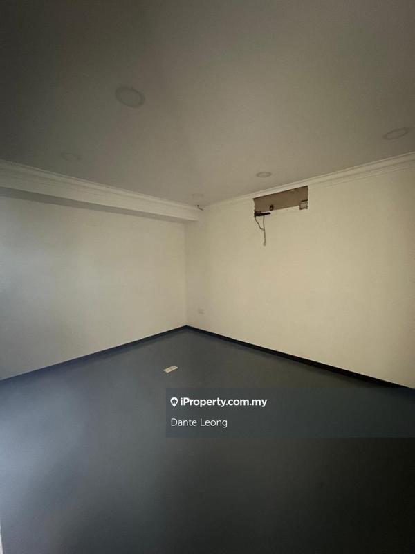 Pejabat untuk Dijual di Ampang, Selangor oleh Dante Leong - iProperty.com.my