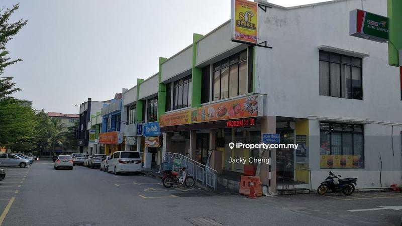 For Sale - Facing Main Road & Intermidiate Unit, Bandar Damai Perdana, Alam Damai, Cheras, Freehold, 2 Sty Shop