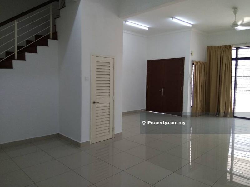 Rumah Berangkai 2.5 Tingkat untuk Dijual di Bandar Puteri Puchong, Puchong oleh Kelvin Tan - iProperty.com.my