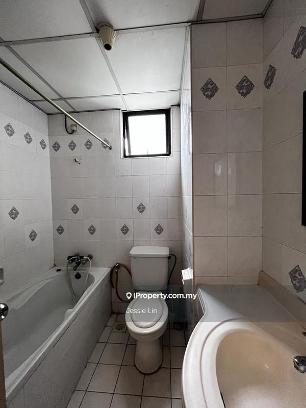 Condominium for Sale in Mutiara Oriental by Jessie Lin - iProperty.com.my