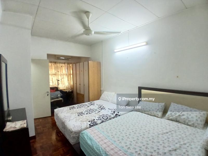 Rumah Berangkai 2 Tingkat untuk Dijual di Seri Utama Damansara, Kota Damansara oleh Siew Lee - Bedroom - iProperty.com.my