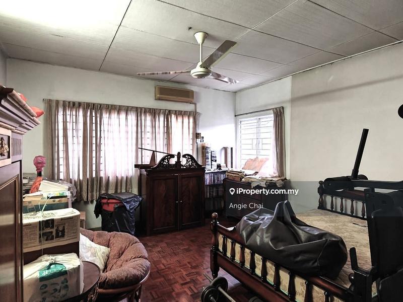 Bungalow House for Sale in SS 21, Damansara Utama, Petaling Jaya by Angie Chai - iProperty.com.my