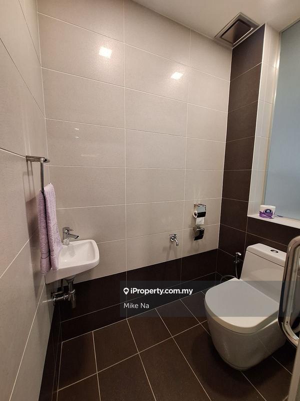 Rumah Berkembar untuk Dijual di Bukit Sungai Long, Kajang oleh Mike Na - iProperty.com.my