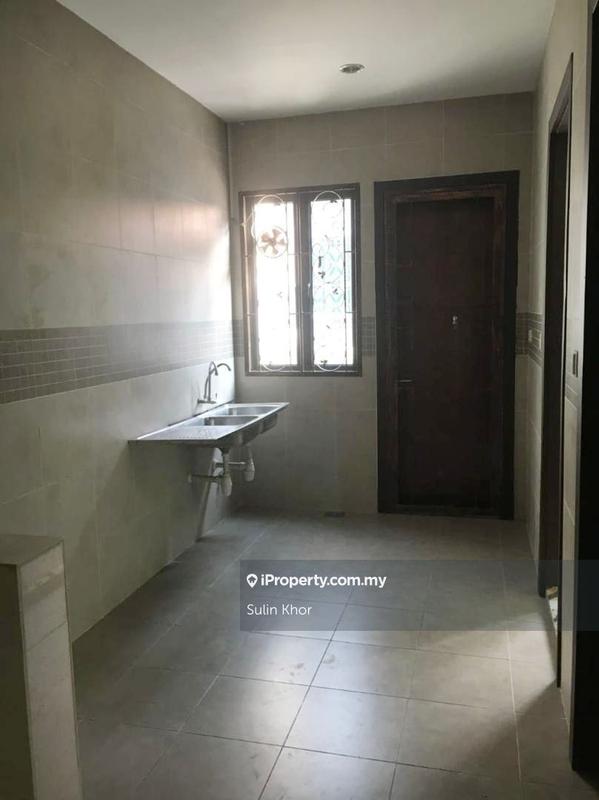 Rumah Teres untuk Dijual di Bandar Kinrara Seksyen 8, Bandar Kinrara oleh Sulin Khor - iProperty.com.my