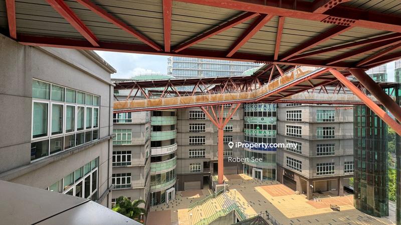 Pejabat-Runcit untuk Dijual di Kota Damansara, Selangor oleh Robert See - iProperty.com.my