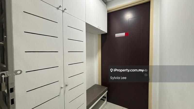 Service Residence for Sale in Koi Kinrara by Sylvia Lee - Entrance - iProperty.com.my