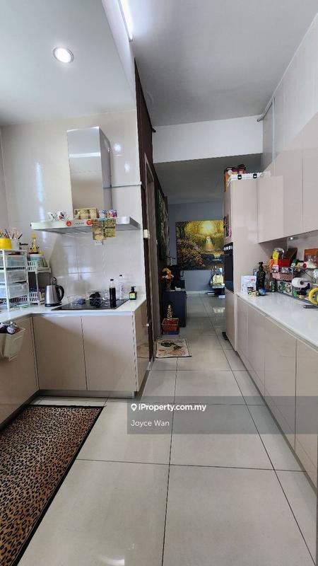 Kediaman Servis untuk Dijual di Subang Olives Residence oleh Joyce Wan - iProperty.com.my