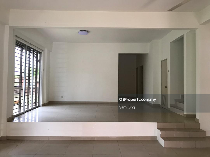 Rumah Berangkai 2 Tingkat untuk Dijual di Alam Budiman, Shah Alam oleh Sam Ong - iProperty.com.my
