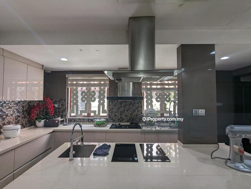 2-storey Terraced House for Sale in Seksyen U8 Bukit Jelutong Shah Alam, Shah Alam by Abang Ikhwan - iProperty.com.my