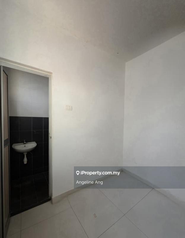 Rumah Berangkai 2 Tingkat untuk Dijual di Usj 1, Subang Jaya oleh Angeline Ang - iProperty.com.my