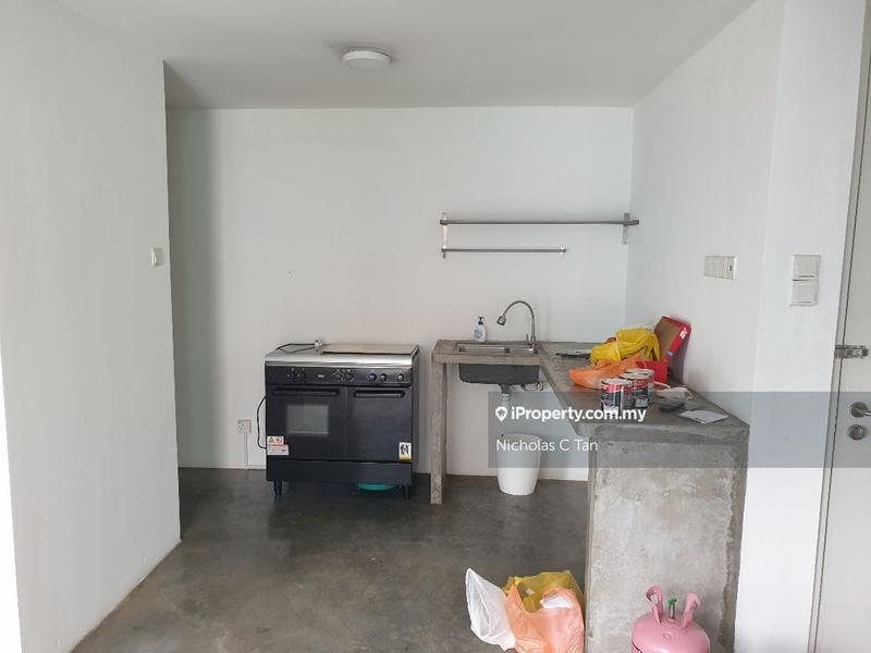 Residensi Servis untuk Dijual di Centrio Pantai Hillpark oleh Nicholas C Tan - iProperty.com.my