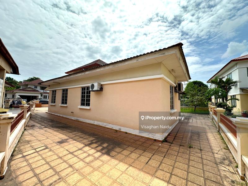 Bungalow House for Sale in Kota Emerald, Rawang by Visaghan Naidu - iProperty.com.my