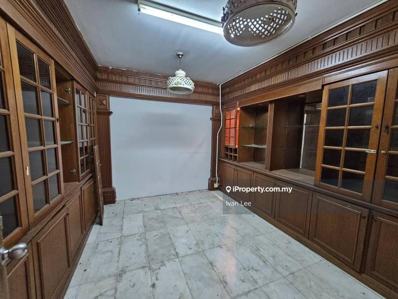 Bungalow House untuk Dijual di Damansara Jaya, Petaling Jaya oleh Ivan Lee - iProperty.com.my