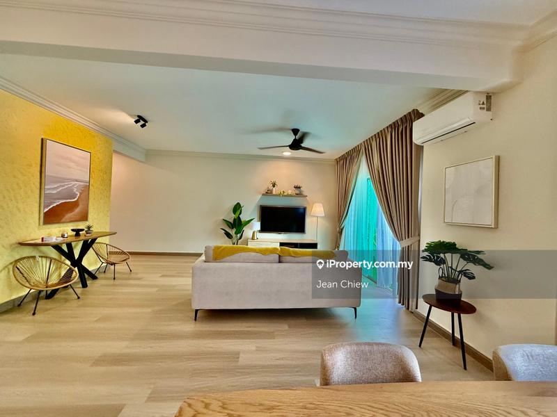 For Sale - Villa Makmur