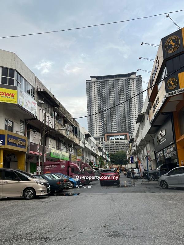 For Sale - 3/4 STOREY 24x100,SRI PETALING,JALAN RADIN BAGUS,JALAN RADIN ANUM