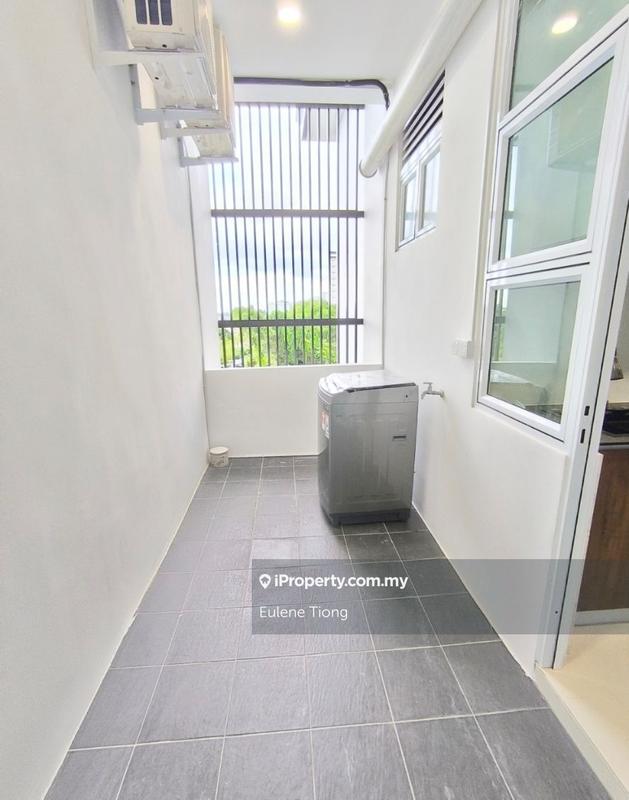 For Rent - The Tropics