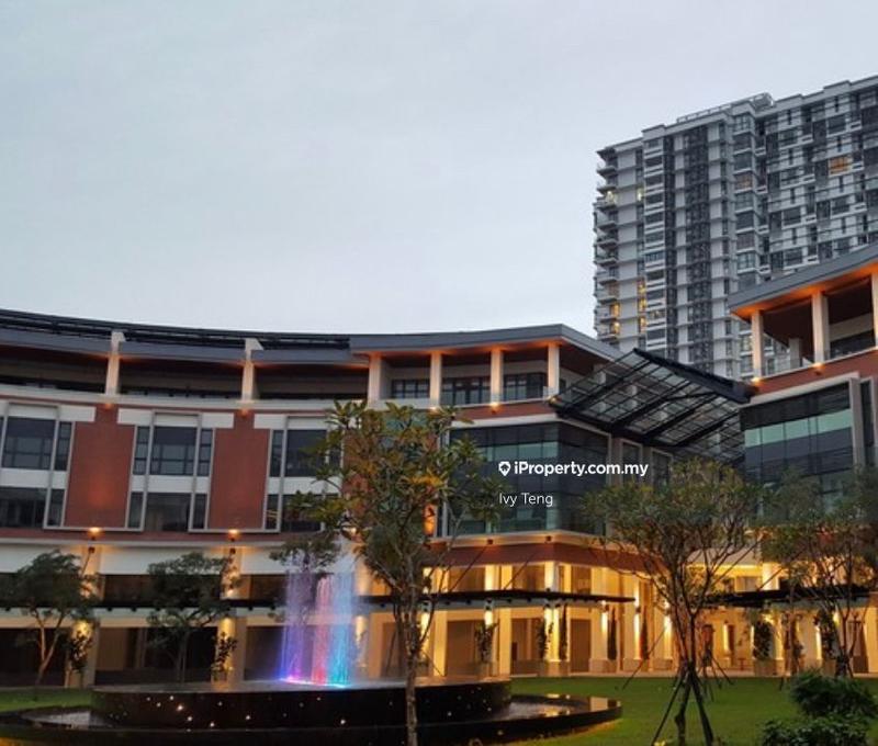 For Sale - Plaza Arkadia