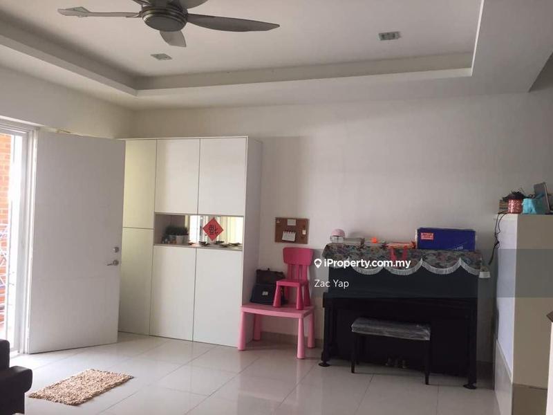 Rumah Berangkai 2 Tingkat untuk Dijual di Bandar Sungai Long, Selangor oleh Zac Yap - iProperty.com.my