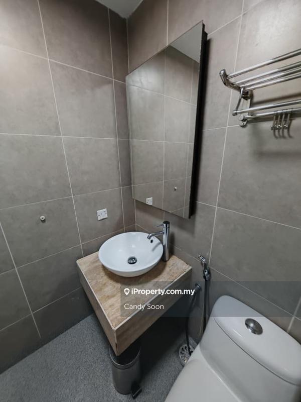 Service Residence for Sale in Bintang Fairlane Residences by Candy Soon - iProperty.com.my