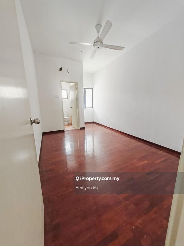 Rumah Teres 2.5-Tingkat untuk Dijual di Puchong, Selangor oleh Aedlynn Mj - iProperty.com.my