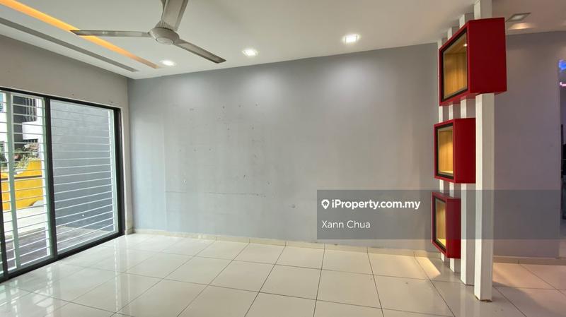 Service Residence for Sale in Zeva @ Equine South by Xann Chua - iProperty.com.my