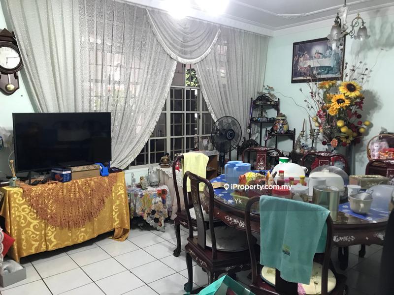 Bungalow House for Sale in Subang Jaya, Selangor by Lai Yk - iProperty.com.my
