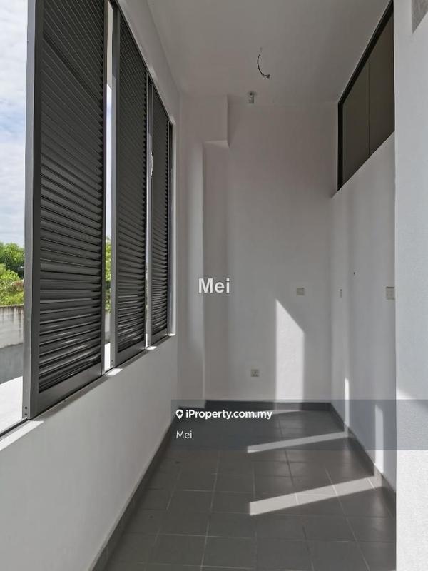 Bungalow House for Sale in Bandar Country Homes, Rawang by Mei - iProperty.com.my