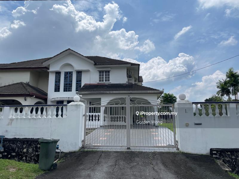 Rumah Berkembar untuk Dijual di Seksyen 9, Shah Alam oleh Gordan Wong - iProperty.com.my