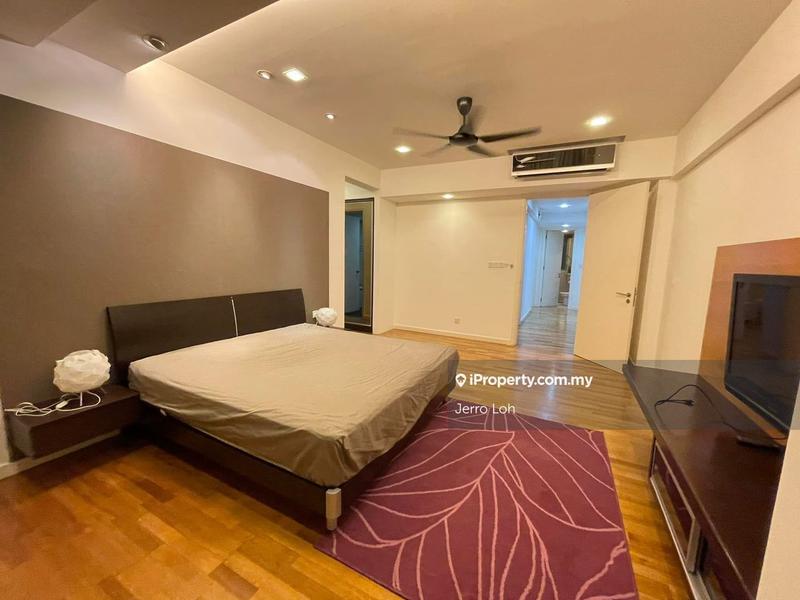 For Sale - Kiaraville