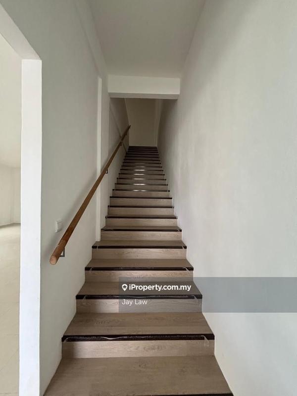 Semi-Detached House for Sale in Kuching, Sarawak by Jay Law - iProperty.com.my