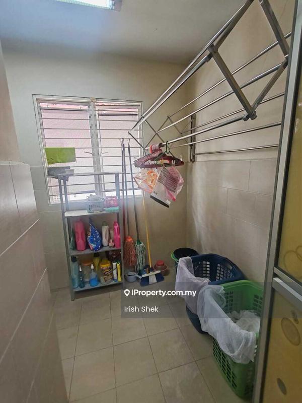 Rumah Berangkai 2 Tingkat untuk Disewa di Kemuning Utama, Shah Alam oleh Iris Shek - Interior - iProperty.com.my