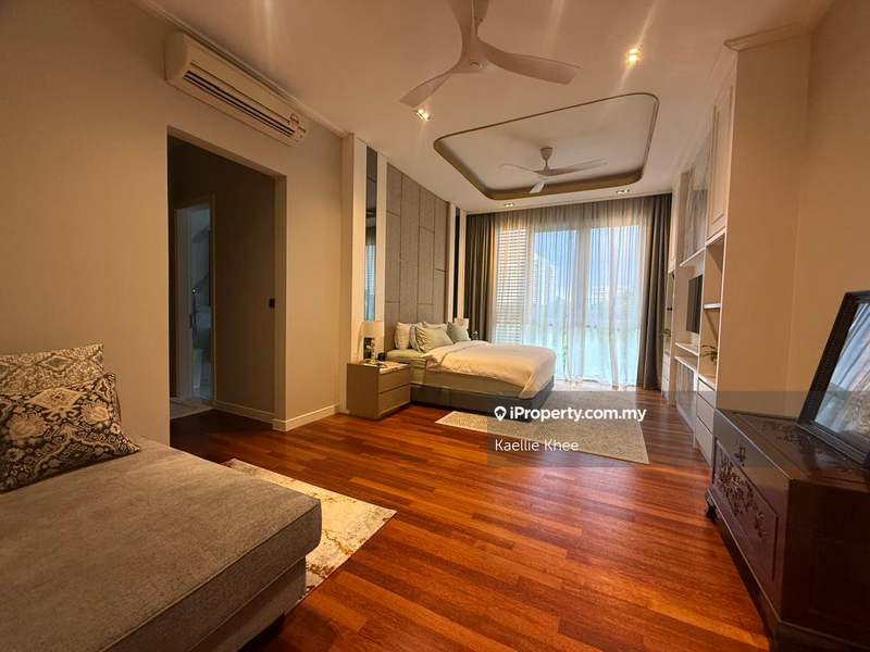 Condominium for Sale in Pavilion Hilltop by Kaellie Khee - iProperty.com.my