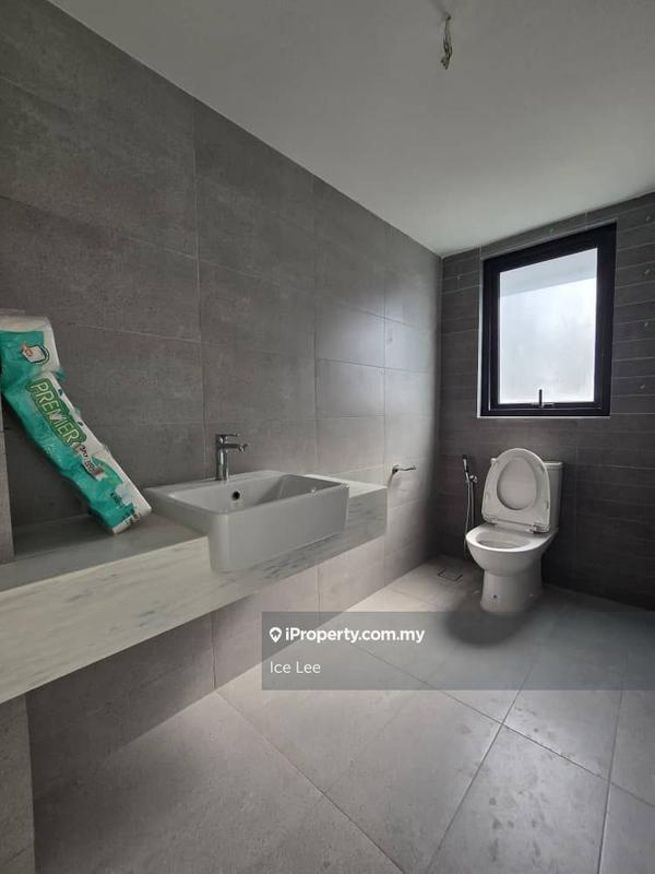 Bungalow House for Sale in qi6mk, Telok Panglima Garang by Ice Lee - iProperty.com.my